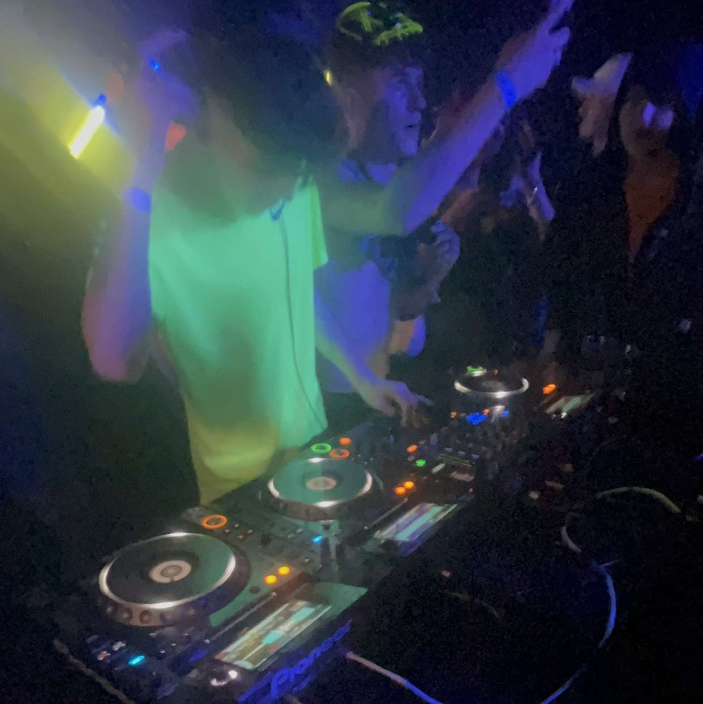 HZ (UK)
