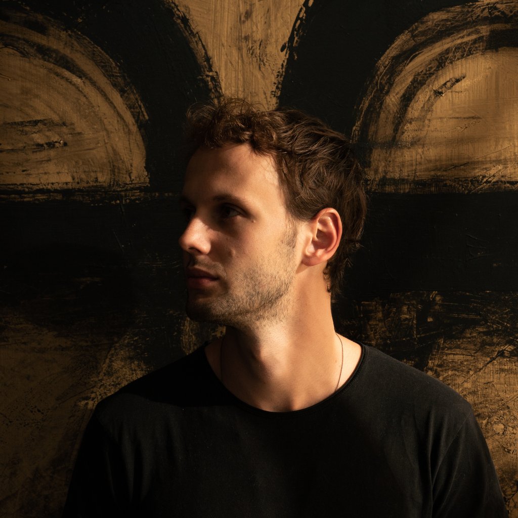 Simon Vuarambon