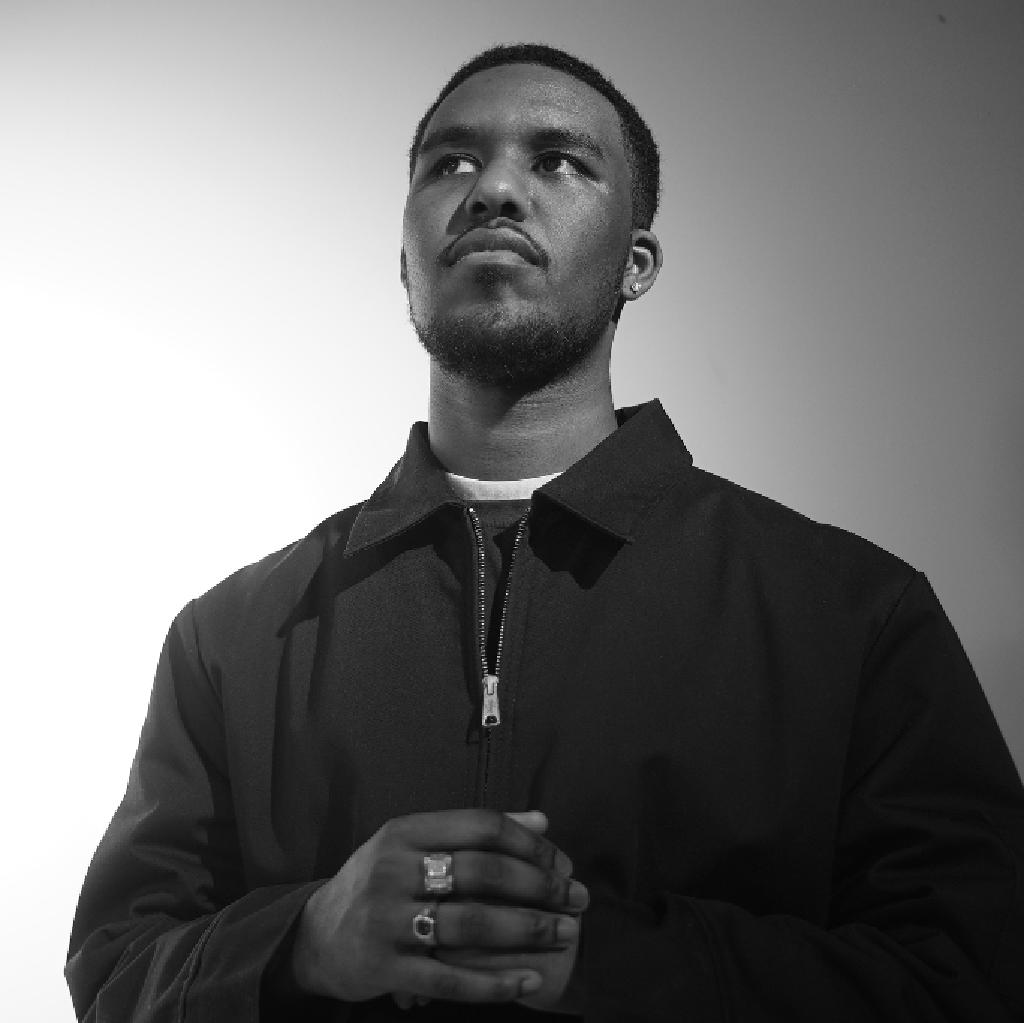 Novelist
