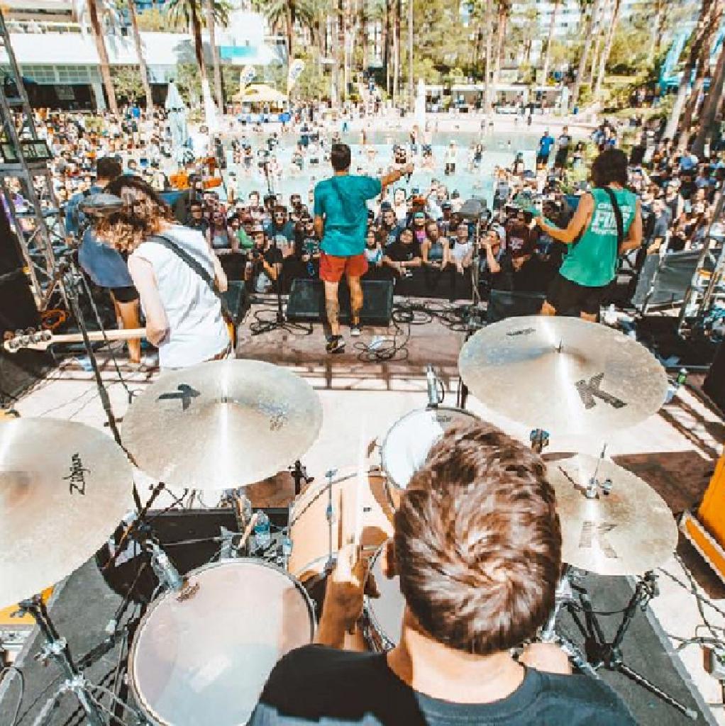 Knuckle Puck