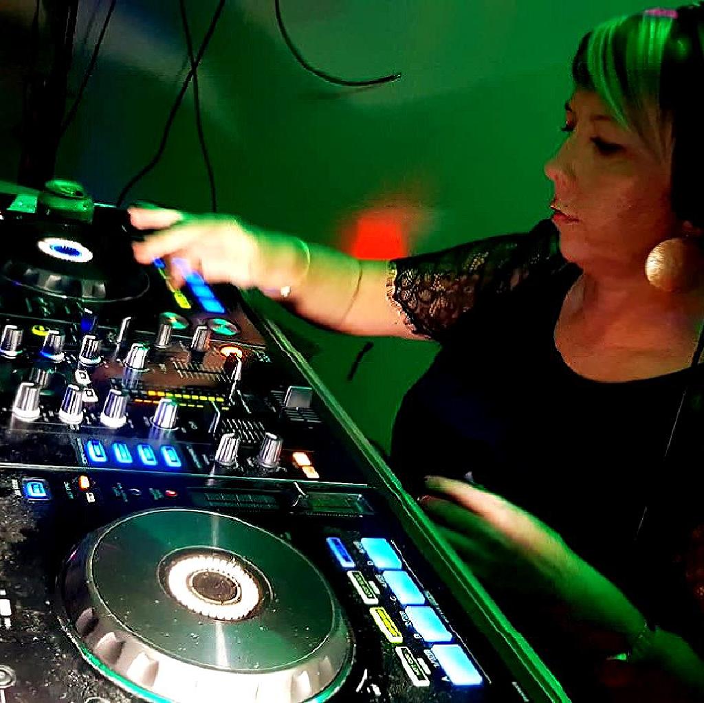 Nicky Nally