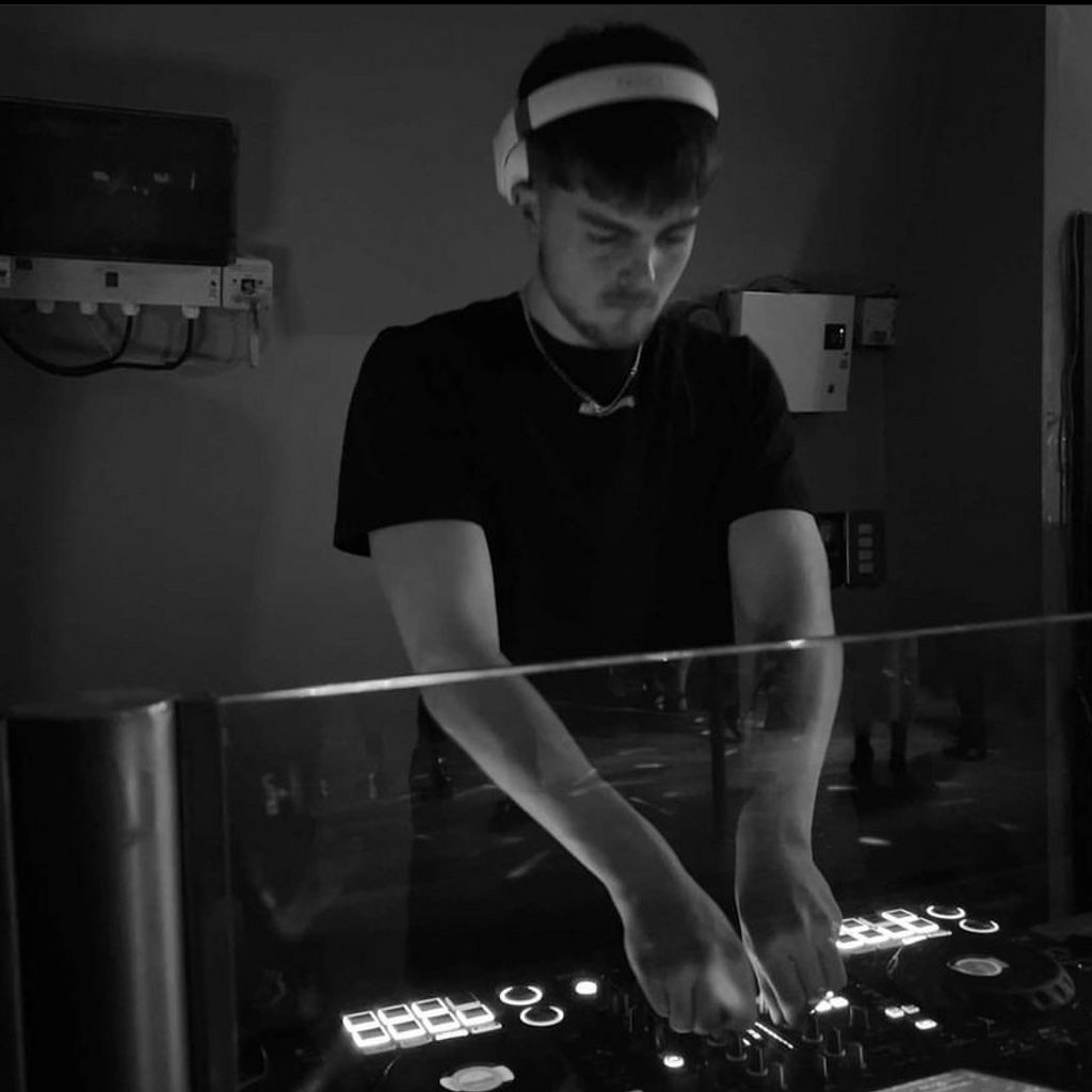 luca wood