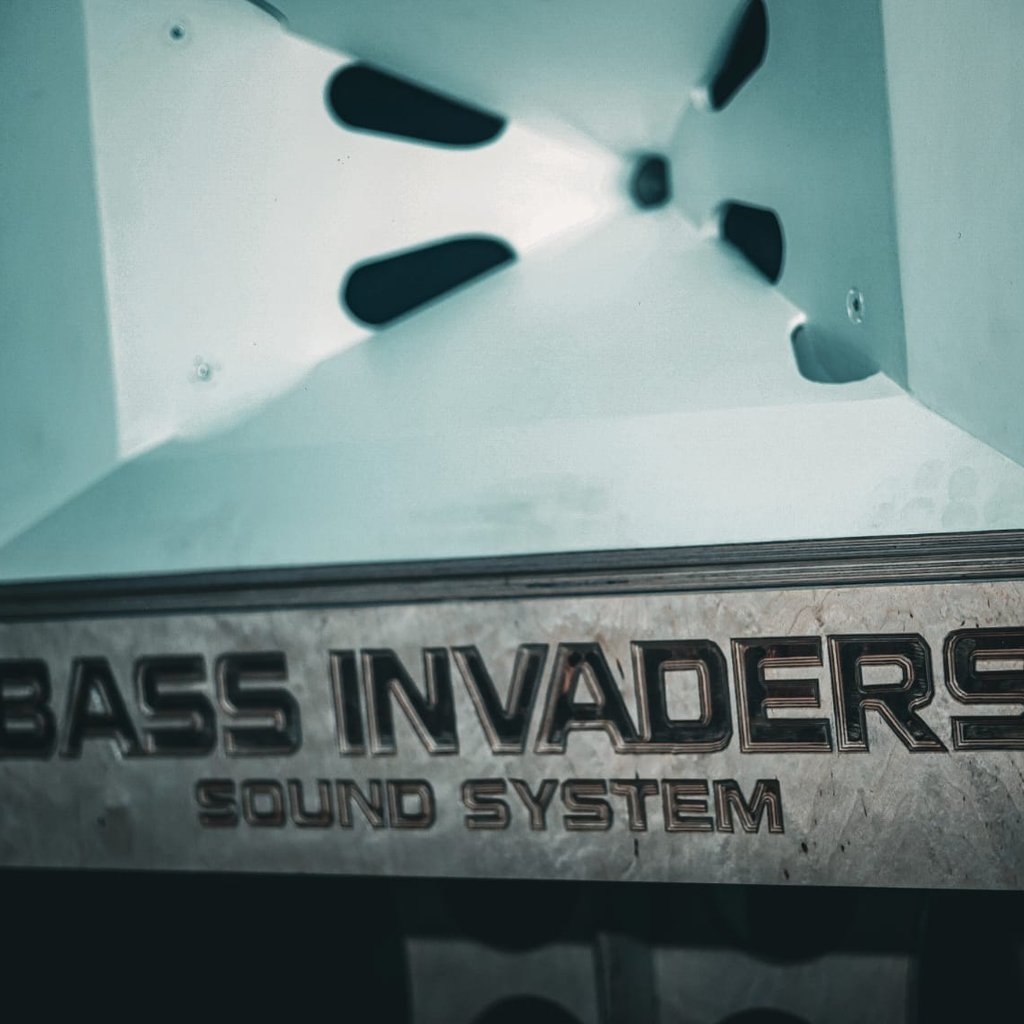 BASS INVADERS SOUND SYSTEM